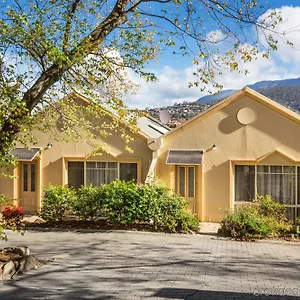 http://quest-trinity-house.top-hotels-hobart.com